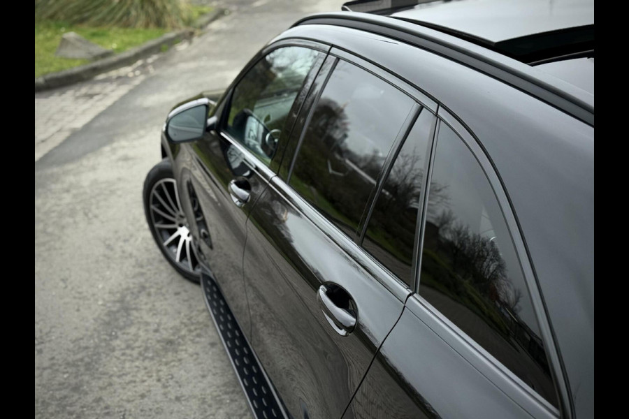Mercedes-Benz GLC 300 4MATIC AMG Panoramadak|Luchtvering|Burmester®|Camera|Night pakket|Elektr. verst. stoelen