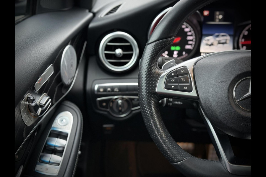 Mercedes-Benz GLC 300 4MATIC AMG Panoramadak|Luchtvering|Burmester®|Camera|Night pakket|Elektr. verst. stoelen