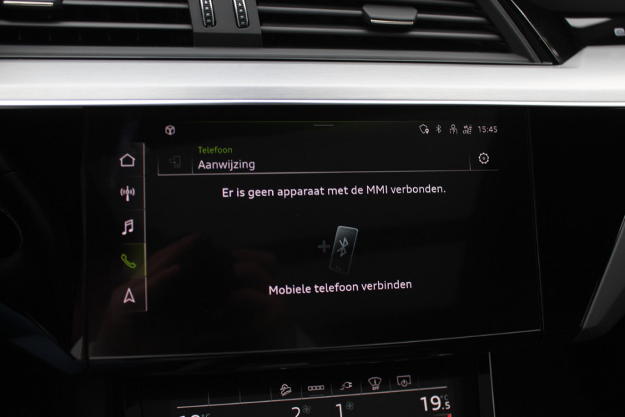 Audi e-tron e-tron 50 quattro Launch edition Vorsprung 71 kWh S-line / Panoramadak / 360Camera / Head-up / Softclose / RS Seats / 22'' / Luchtvering / Keyless / Virtual Cockpit / DAB / Stoelverwarming / ACC