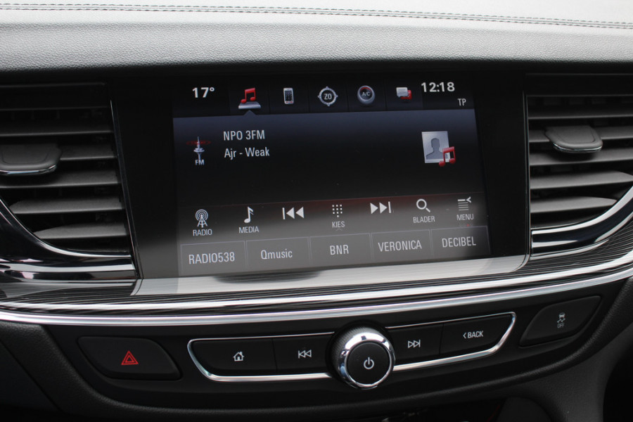 Opel Insignia Sports Tourer 1.6 Turbo Exclusive / Panoramadak / Camera / Head-up / Keyless / Bose / 18'' / Matrix LED / Navigatie / CarPlay / Stuur+Stoelverwarming / DAB / Cruise Control