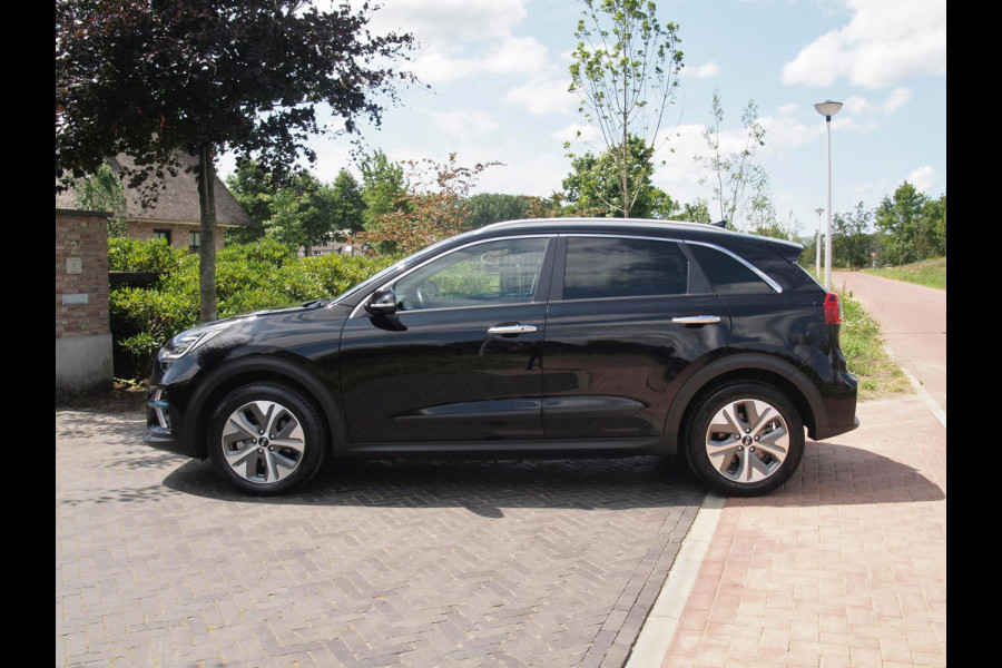 Kia e-Niro ExecutiveLine 64 kWh | Camera | Apple Carplay | Cruise Control | JBL | Leer |