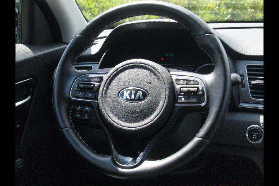 Kia e-Niro ExecutiveLine 64 kWh | Camera | Apple Carplay | Cruise Control | JBL | Leer |