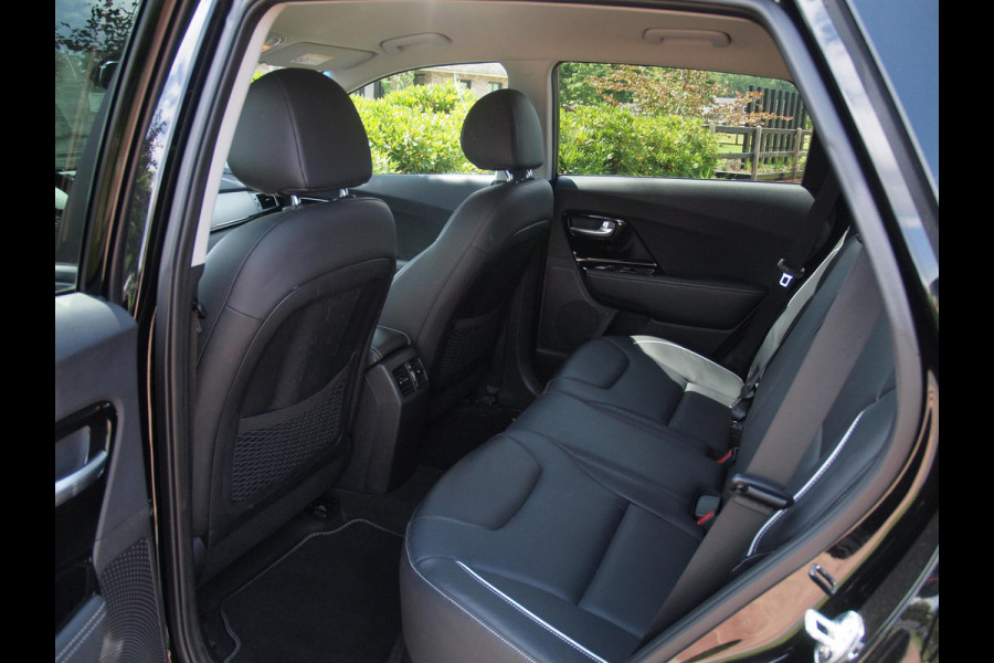 Kia e-Niro ExecutiveLine 64 kWh | Camera | Apple Carplay | Cruise Control | JBL | Leer |
