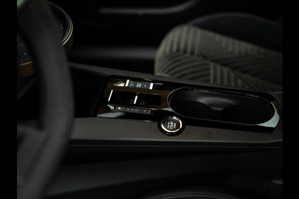 Lancia Ypsilon 1.2 Turbo Hybrid LX 110pk | Camera | Adapt. cruise | Velours interieur | SALA