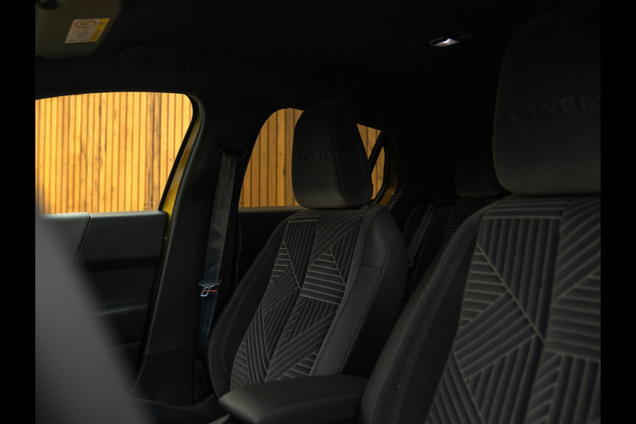 Lancia Ypsilon 1.2 Turbo Hybrid LX 110pk | Camera | Adapt. cruise | Velours interieur | SALA