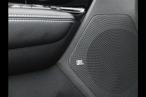 Kia e-Niro ExecutiveLine 64 kWh Facelift | 3 fase lader | Camera | Apple Carplay | JBL |