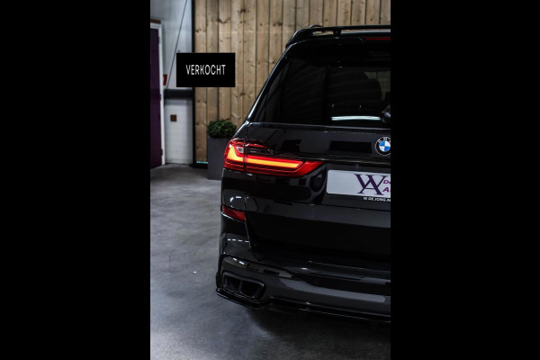 BMW X7 M50i *Sky Lounge*B&W Audio*Mansory*Massage*360 Camera*