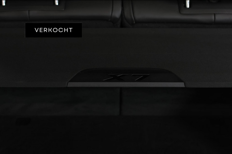 BMW X7 M50i *Sky Lounge*B&W Audio*Mansory*Massage*360 Camera*