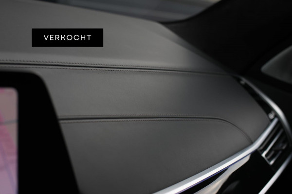 BMW X7 M50i *Sky Lounge*B&W Audio*Mansory*Massage*360 Camera*