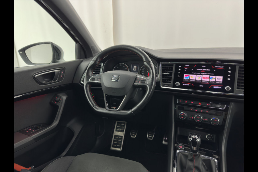 Seat Ateca 1.5 TSI FR Business Intense (INCL-BTW) *FULL-LED | SPORTSEATS | NAVI-FULLMAP | LEATHER-MICROFIBRE | CAMERA | KEYLESS | DAB+ | CARPLAY | ECC | PDC | CRUISE | TOWBAR | 18''ALU*