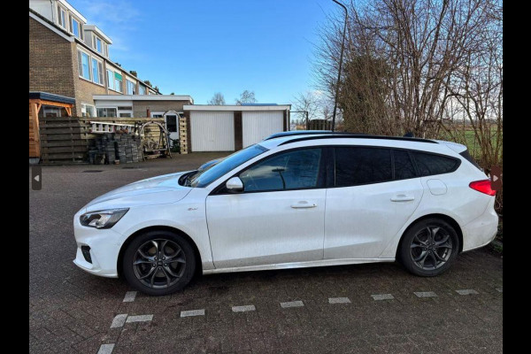 Ford FOCUS Wagon 1.0 EcoBoost Hybrid ST Line X Business Winterpack | Cruise control | Climate control