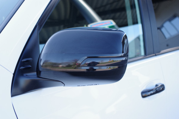 Toyota Land Cruiser 2.8 D-4D-F Automaat Comfort Window Van, Trekhaak, Lier, Snorkel, Cruise Control