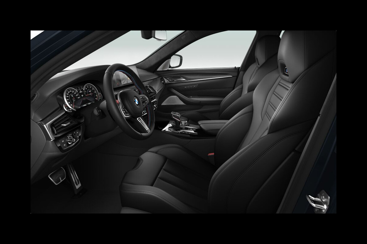 BMW 5 Serie M5 - Full-Option - Carbon Brakes - Bowers & Wilkins - Individual ''Azurit Black''
