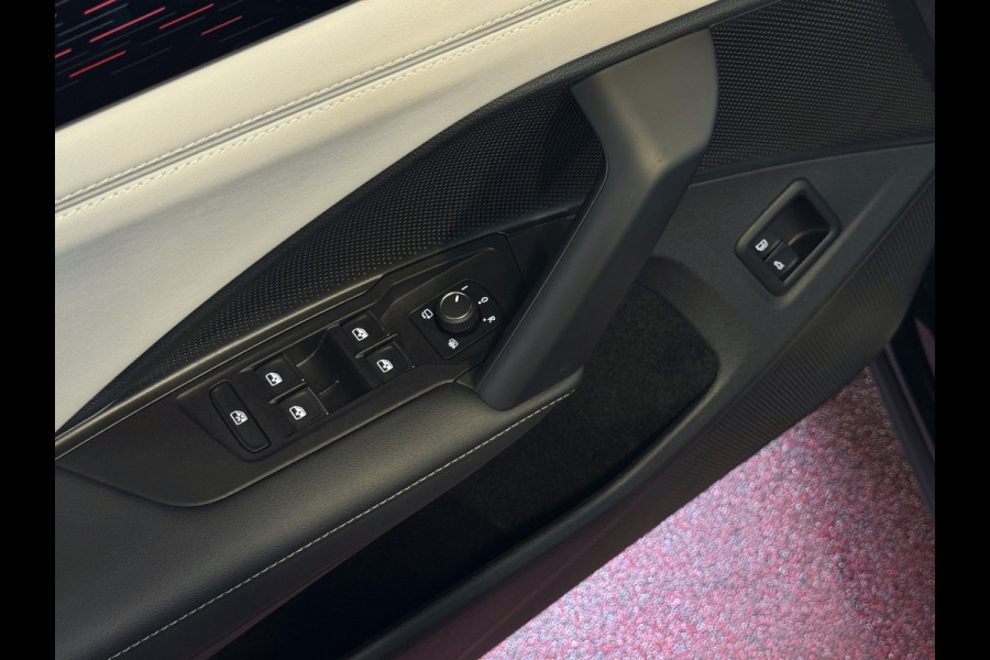 Volkswagen Tiguan 1.5 eHYBRID PHEV VW.TREKHAAK! ELEGANCE 360.CAM ELEK.KLEP XL.NAVI MATRIX.LED HARMAN KARDON HEADUP phev "Volkswagen rijden begint bij Topautos.nl – 75 topmodellen direct op voorraad!"