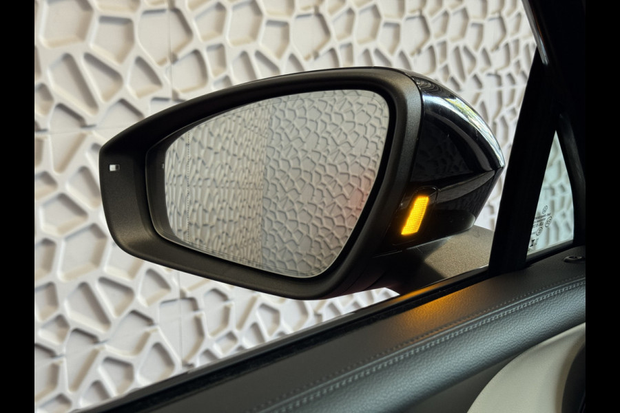 Volkswagen Tiguan 1.5 eHYBRID PHEV VW.TREKHAAK! ELEGANCE 360.CAM ELEK.KLEP XL.NAVI MATRIX.LED HARMAN KARDON HEADUP phev "Volkswagen rijden begint bij Topautos.nl – 75 topmodellen direct op voorraad!"