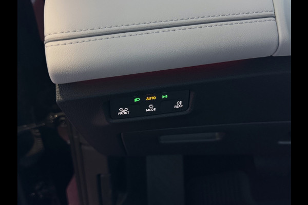 Volkswagen Tiguan 1.5 eHYBRID PHEV VW.TREKHAAK! ELEGANCE 360.CAM ELEK.KLEP XL.NAVI MATRIX.LED HARMAN KARDON HEADUP phev "Volkswagen rijden begint bij Topautos.nl – 75 topmodellen direct op voorraad!"