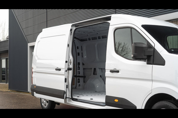 Renault Master T35 2.0 dCi 150 L3H2 Extra | Nieuw Model | Camera | Parkeersensoren | Apple Carplay | Navigatie
