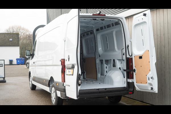 Renault Master T35 2.0 dCi 150 L3H2 Extra | Nieuw Model | Camera | Parkeersensoren | Apple Carplay | Navigatie