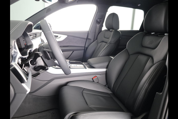 Audi Q7 55 TFSI e quattro Pro Line S 394pk | Trekhaak | Panoramadak | B&O | Vierwielbesturing | Ass.Plus.Remote |