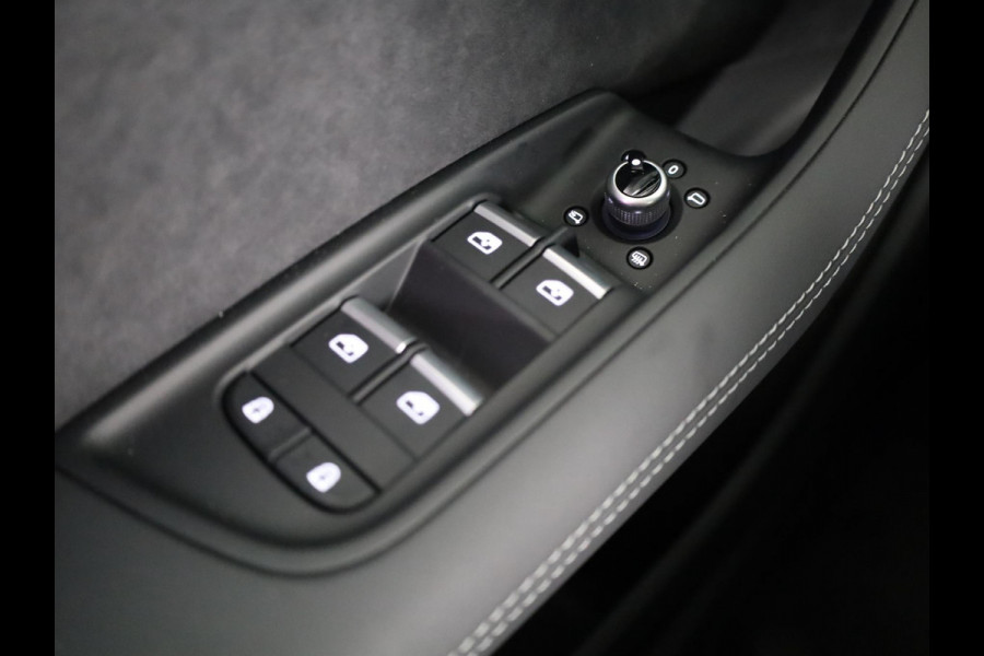 Audi Q7 55 TFSI e quattro Pro Line S 394pk | Trekhaak | Panoramadak | B&O | Vierwielbesturing | Ass.Plus.Remote |