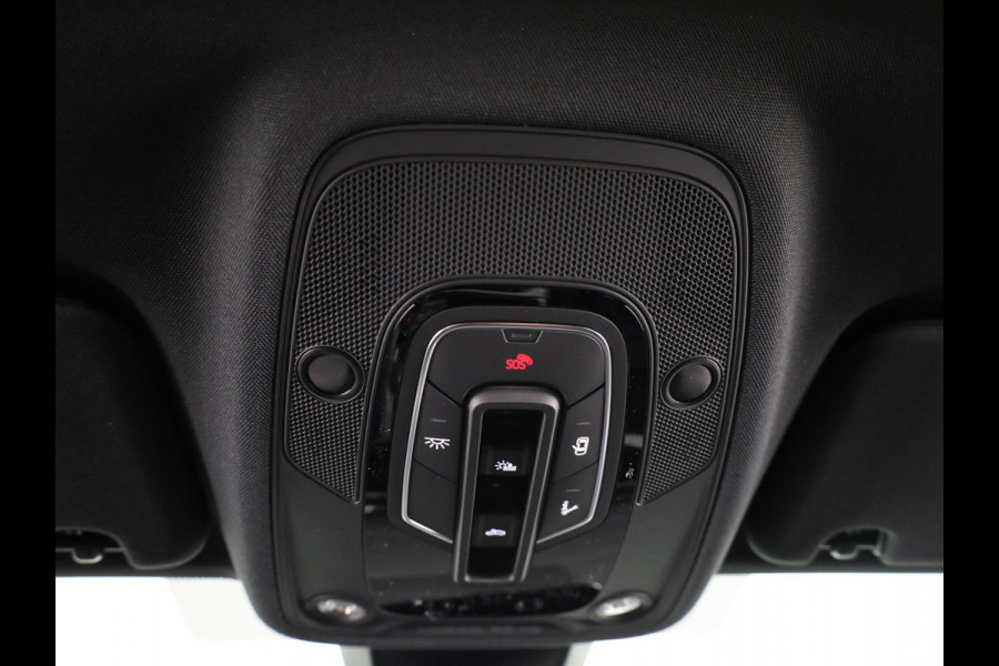 Audi Q7 55 TFSI e quattro Pro Line S 394pk | Trekhaak | Panoramadak | B&O | Vierwielbesturing | Ass.Plus.Remote |