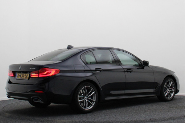 BMW 5 Serie 530e iPerformance High Executive M Sport Softclose, Head-Up, Apple Carplay, Camera, Keyless, Adapt. LED
