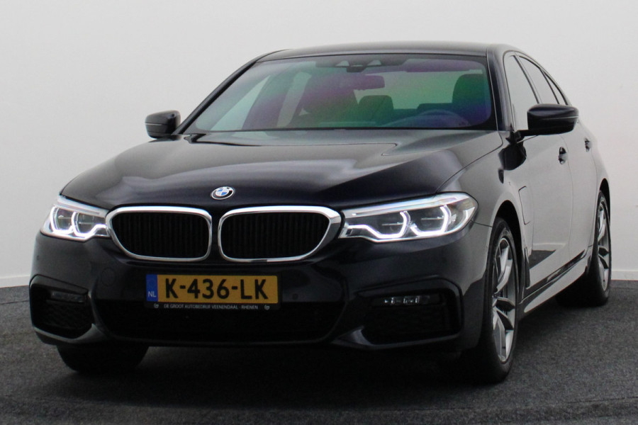 BMW 5 Serie 530e iPerformance High Executive M Sport Softclose, Head-Up, Apple Carplay, Camera, Keyless, Adapt. LED