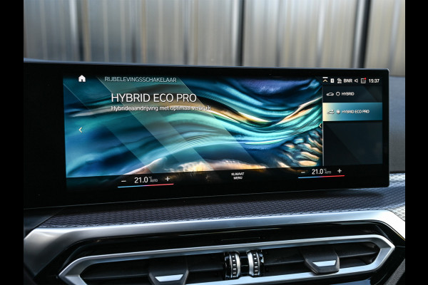 BMW 3-serie 330e | M-SPORT | SPORT SEATS | AMBIANCE INTERIEUR | ACTIVE CRUISE | DAB+ | HIFI SOUND | SHADOW-LINE | TREKHAAK | STUURVERWARMING