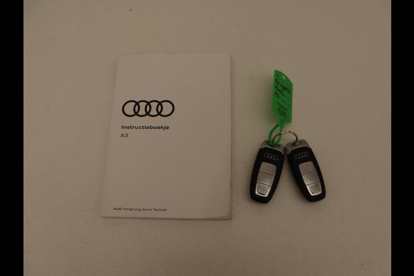 Audi A3 40 TFSI e Edition | Navigatie | Virtual Cockpit | Carplay | Climate control | Getint glas | Cruise control | Full LED | PHEV | Plug In