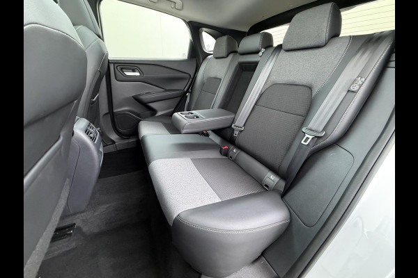 Nissan QASHQAI 1.3 MHEV Xtronic N-Connecta | FABRIEKSGARANTIE| PANO| VOORRUITVERWARMING| STOEL + STUUR VERWARMING| 360 CAMERA| DODE HOEK| HEAD-UP| ELEK. ACHTERKLEP