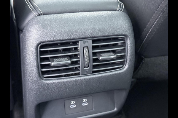 Nissan QASHQAI 1.3 MHEV Xtronic N-Connecta | FABRIEKSGARANTIE| PANO| VOORRUITVERWARMING| STOEL + STUUR VERWARMING| 360 CAMERA| DODE HOEK| HEAD-UP| ELEK. ACHTERKLEP