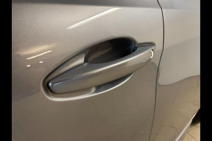 Peugeot 308 SW 1.2 PureTech Blue Lease GT AIRCO NAVI CRUISE BLUETOOTH CAMERA ELEK RAMEN CENT VERG SPEC INTERIEUR VELGEN NETTE AUTO