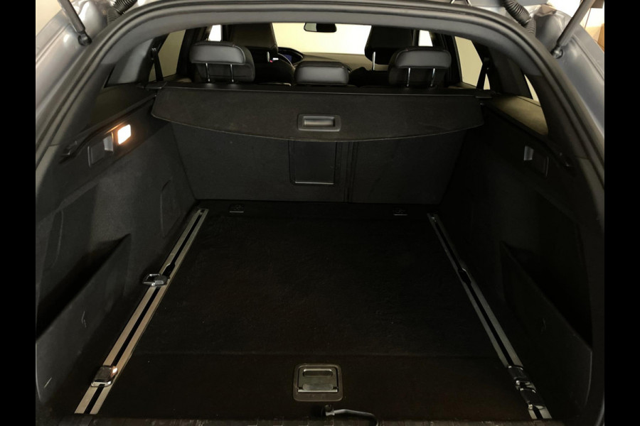 Peugeot 308 SW 1.2 PureTech Blue Lease GT AIRCO NAVI CRUISE BLUETOOTH CAMERA ELEK RAMEN CENT VERG SPEC INTERIEUR VELGEN NETTE AUTO