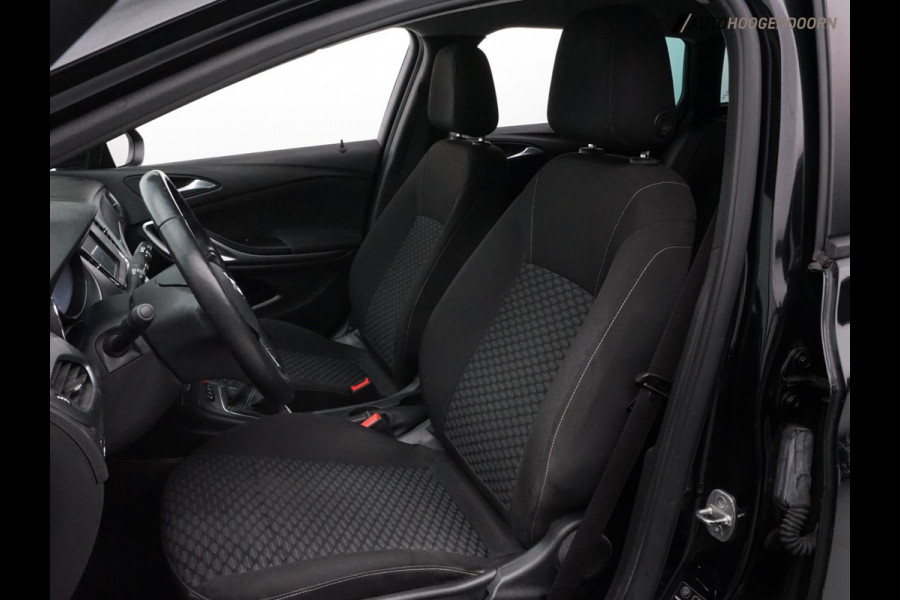 Opel Astra Sports Tourer 1.2 Business Edition (APPLE CARPLAY,LED,STUUR-STOELVERWARMING,TREKHAAK,PARKEERSENSOREN,CLIMATE,CRUISE)