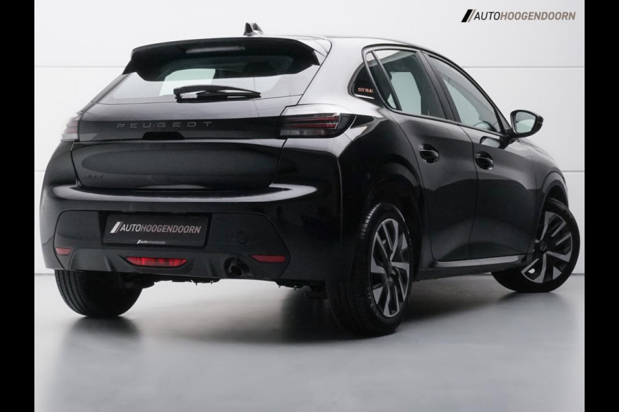 Peugeot 208 1.2 PureTech 100 Style (APPLE CARPLAY,LED,PARKEERSENSOREN,NAVIGATIE,CLIMATE,CRUISE,NIEUWE APK,TOPCONDITIE)