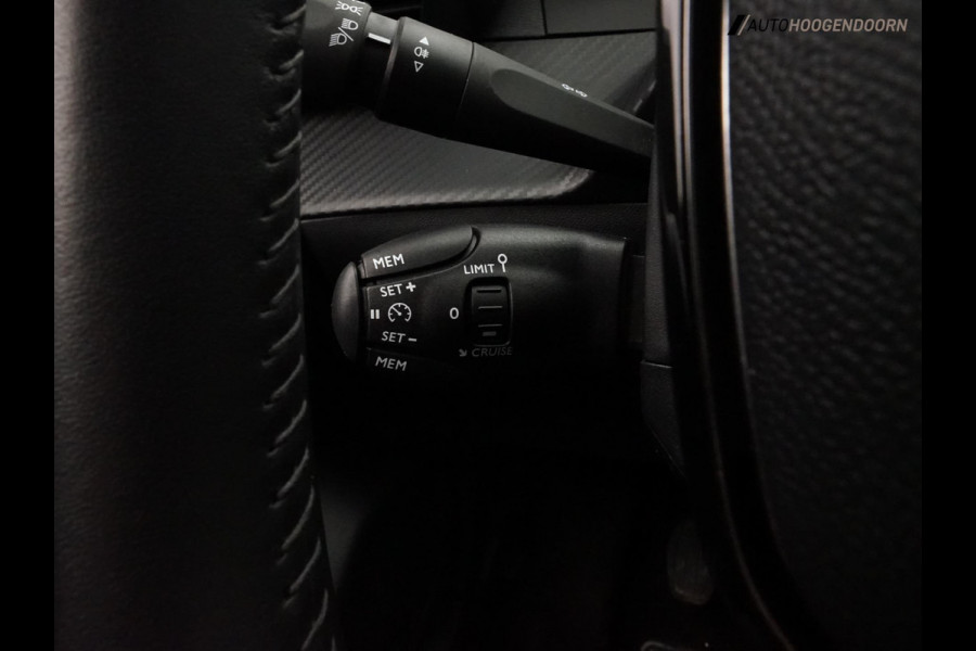 Peugeot 208 1.2 PureTech 100 Style (APPLE CARPLAY,LED,PARKEERSENSOREN,NAVIGATIE,CLIMATE,CRUISE,NIEUWE APK,TOPCONDITIE)