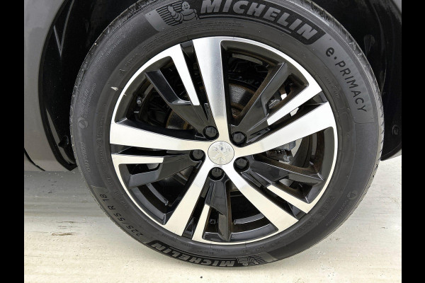 Peugeot 3008 1.6 HYbrid 225 GT PANORAMADAK | 1/2 LEER | STANDKACHEL