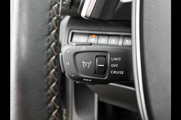 Peugeot 3008 1.6 HYbrid 225 GT PANORAMADAK | 1/2 LEER | STANDKACHEL
