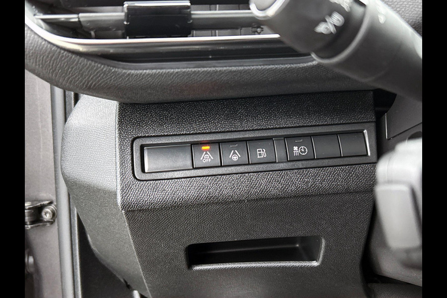 Peugeot 3008 1.6 HYbrid 225 GT PANORAMADAK | 1/2 LEER | STANDKACHEL