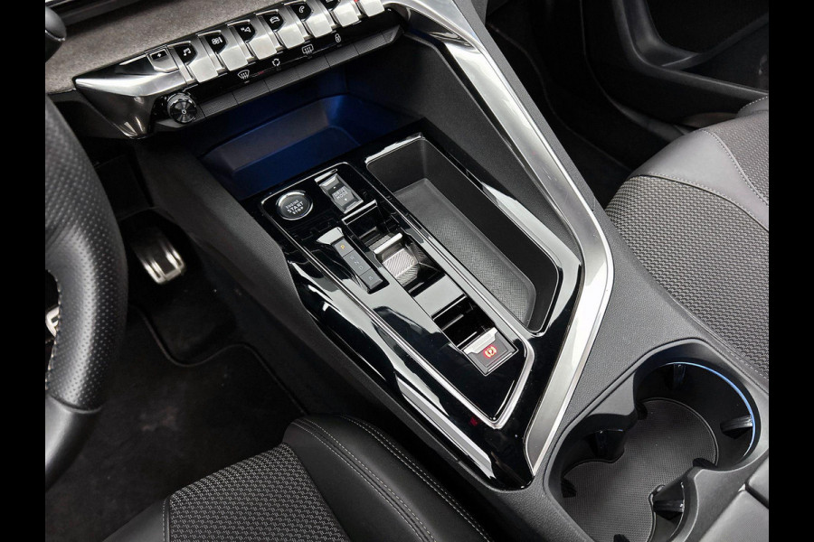 Peugeot 3008 1.6 HYbrid 225 GT PANORAMADAK | 1/2 LEER | STANDKACHEL