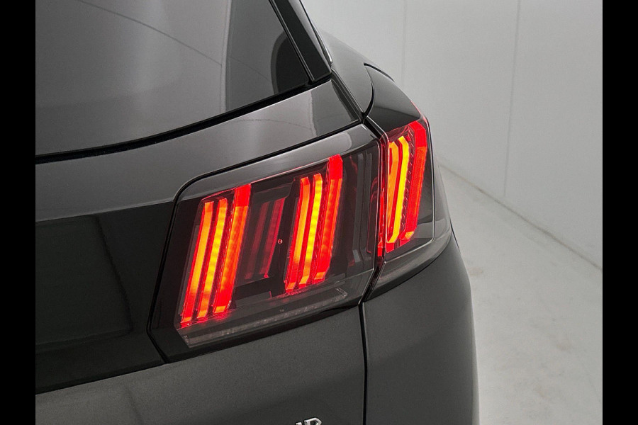 Peugeot 3008 1.6 HYbrid 225 GT PANORAMADAK | 1/2 LEER | STANDKACHEL