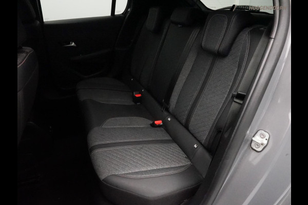 Peugeot 208 1.2 PureTech 100 Allure (APPLE CARPLAY,LED,DODEHOEK,KEYLESS,DIGITAAL DISPLAY,360 CAMERA,CRUISE,LM-VELGEN,NIEUWE APK)