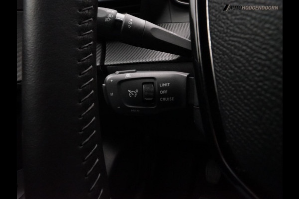 Peugeot 208 1.2 PureTech 100 Allure (APPLE CARPLAY,LED,DODEHOEK,KEYLESS,DIGITAAL DISPLAY,360 CAMERA,CRUISE,LM-VELGEN,NIEUWE APK)