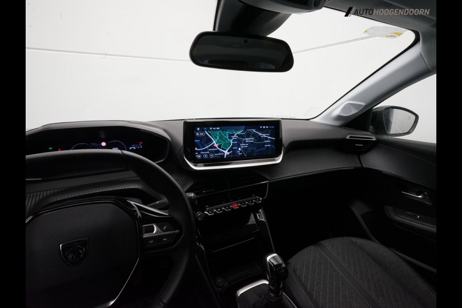 Peugeot 208 1.2 PureTech 100 Allure (APPLE CARPLAY,LED,DODEHOEK,KEYLESS,DIGITAAL DISPLAY,360 CAMERA,CRUISE,LM-VELGEN,NIEUWE APK)