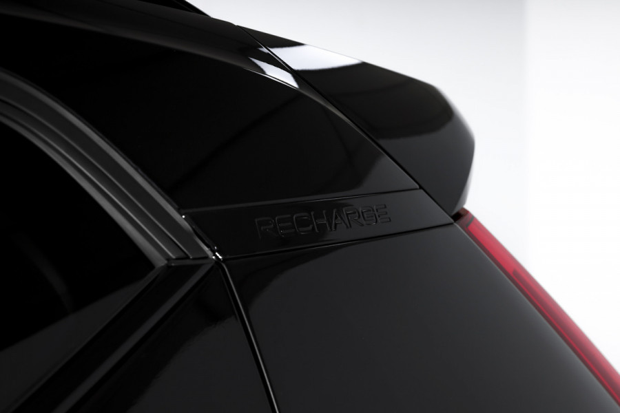 Volvo XC40 1.5 T4 Plug-in hybrid Plus Dark | Dig. Cockpit | Adapt. Cruise | Harman/Kardon | Elek. Stoelen | Stoel-+Stuurverw. | PDC | Camera | NAV+App. Connect | ECC | LM 19" | 2151