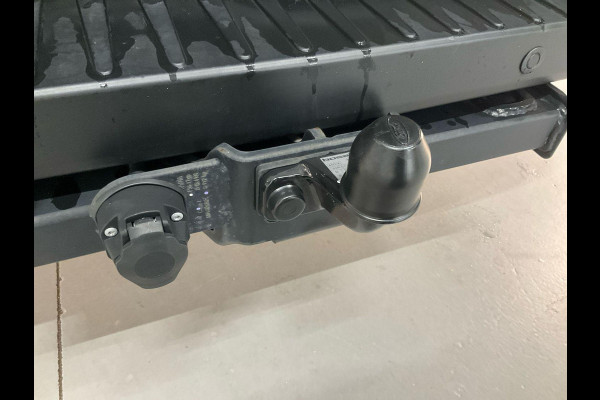 Ford Transit 350 2.0 TDCI L3H2 Trend | SCI | 130pk | Navigatie Pack | Safety en Comfort Pack | Trekhaak