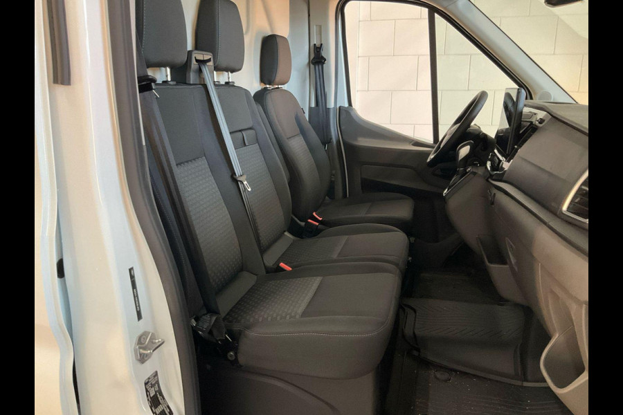 Ford Transit 350 2.0 TDCI L3H2 Trend | SCI | 130pk | Navigatie Pack | Safety en Comfort Pack | Trekhaak
