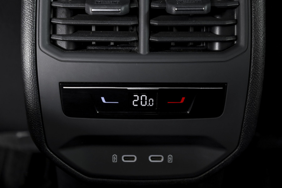 CUPRA Leon Sportstourer 1.5 TSI e-Hybrid 204 PK Business | Drive Pack | Dig. Cockpit | Adapt. Cruise | Stoel-+Stuurverw. | PDC | Camera | NAV + App. Connect | ECC | LM 18" | 9447