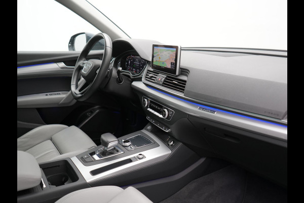Audi Q5 50 TFSI e quattro S Line Plug In Hybrid 299pk Dealer O.H. PHEV | Panodak | 20"L.M Rotor | Apple Carplay | Lederen Sportstoelen Verwarmd | Keyless | Navigatie | Virtual |
