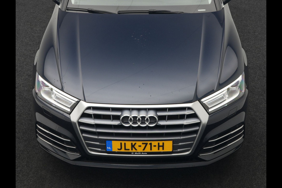 Audi Q5 50 TFSI e quattro S Line Plug In Hybrid 299pk Dealer O.H. PHEV | Panodak | 20"L.M Rotor | Apple Carplay | Lederen Sportstoelen Verwarmd | Keyless | Navigatie | Virtual |